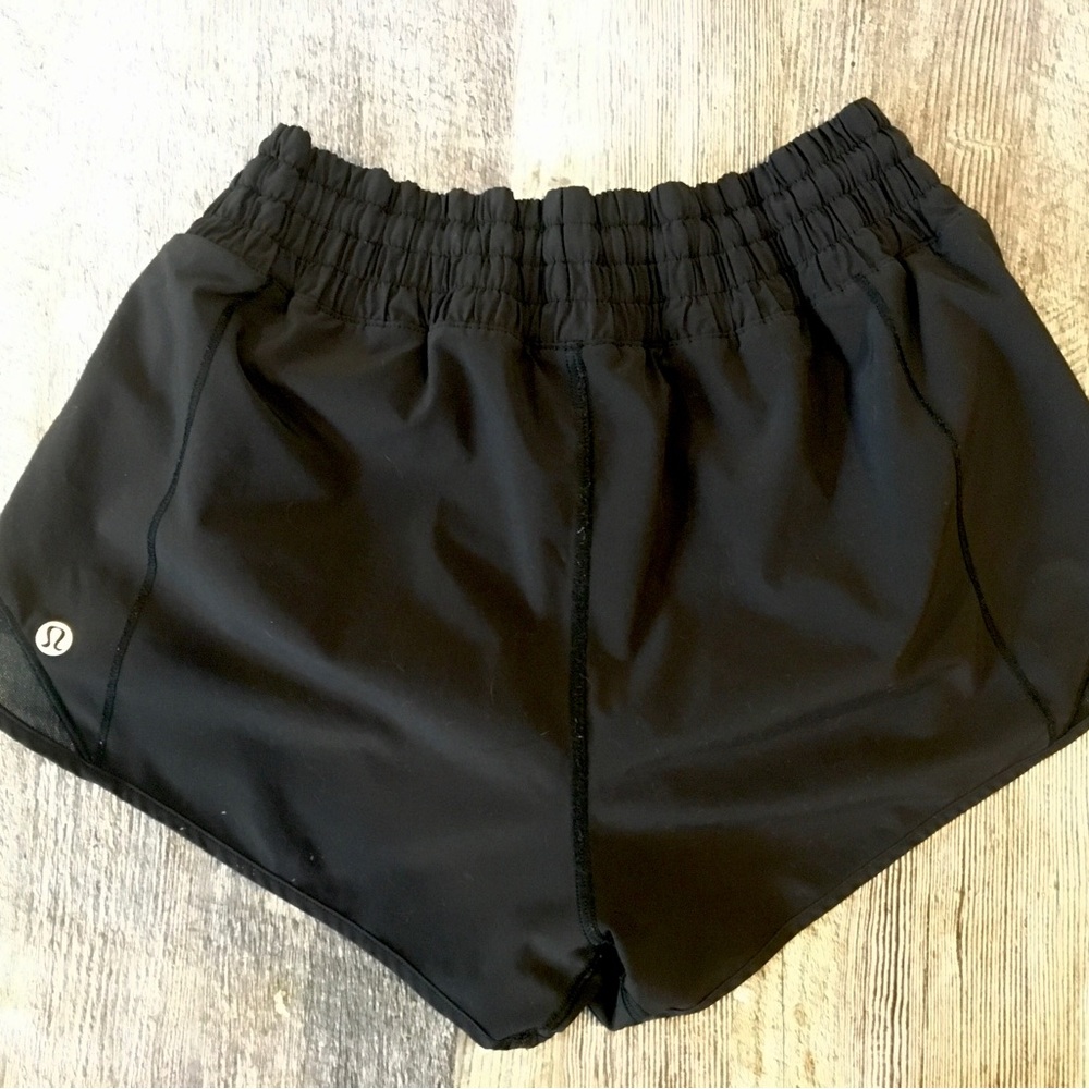 Lululemon Hotty Hot shorts